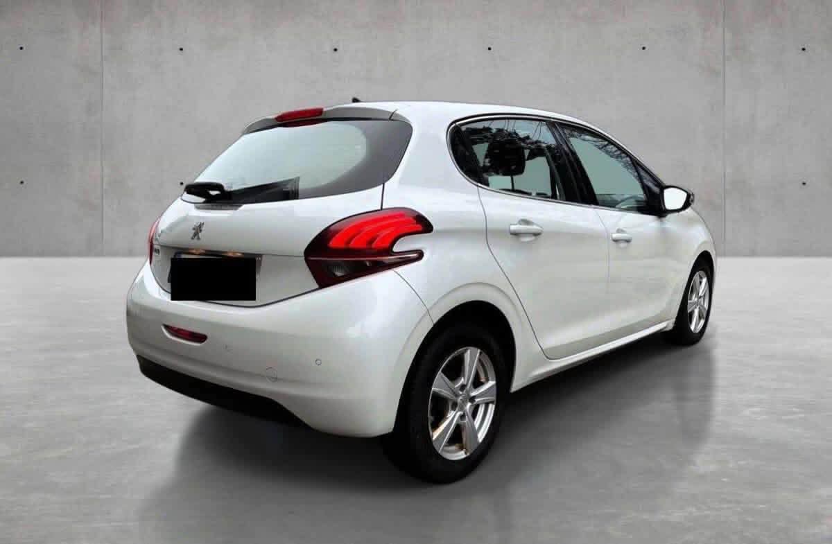Peugeot 208, photo 7