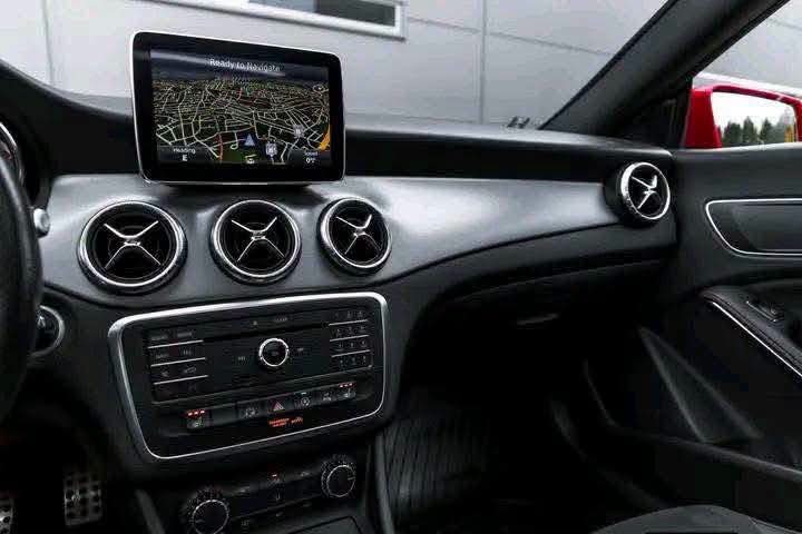 Mercedes-Benz CLA 200 Shooting Brake AMG, photo 6