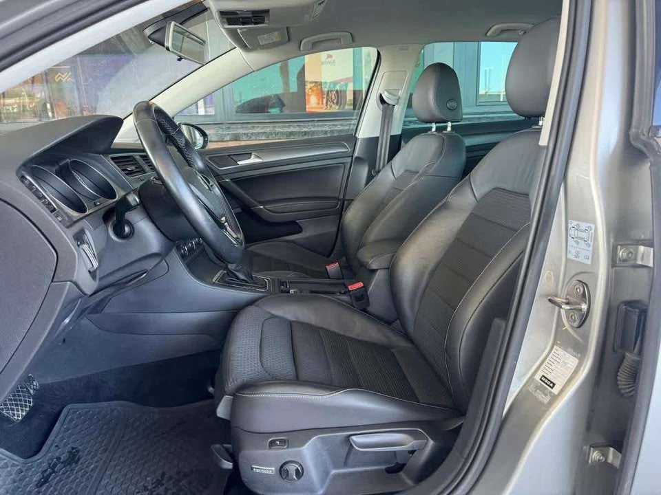 Volkswagen Golf 1.6 TDI, photo 8