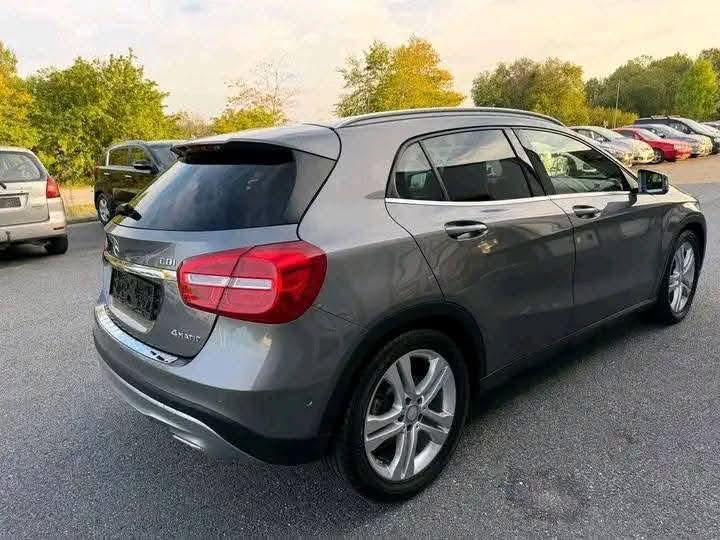 Mercedes-Benz GLA 220 CDI 4MATIC, photo 6