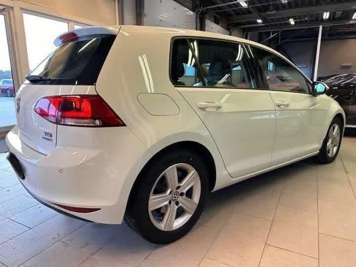 Volkswagen Golf 1.6 TDI Highline, photo 5