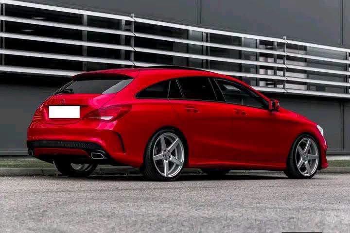 Mercedes-Benz CLA 200 Shooting Brake AMG, photo 5