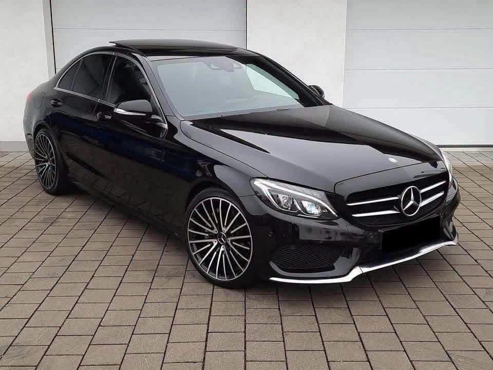 Mercedes-Benz C 250 d Limousine AMG Line, photo 2