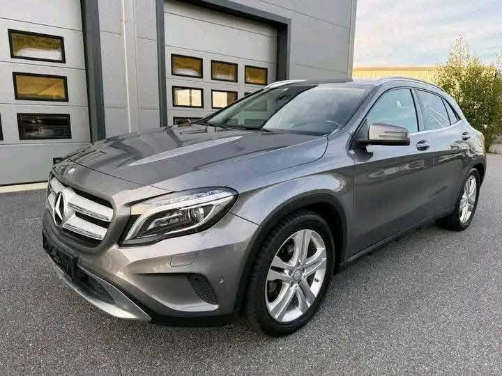 Mercedes-Benz GLA 220 CDI 4MATIC, photo 3