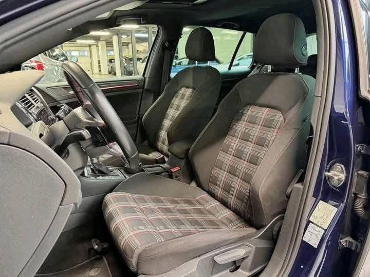 Volkswagen Golf GTI Performance, photo 6