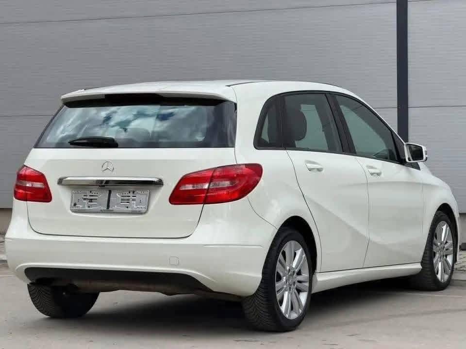 Mercedes-Benz B 180 CDI, photo 4