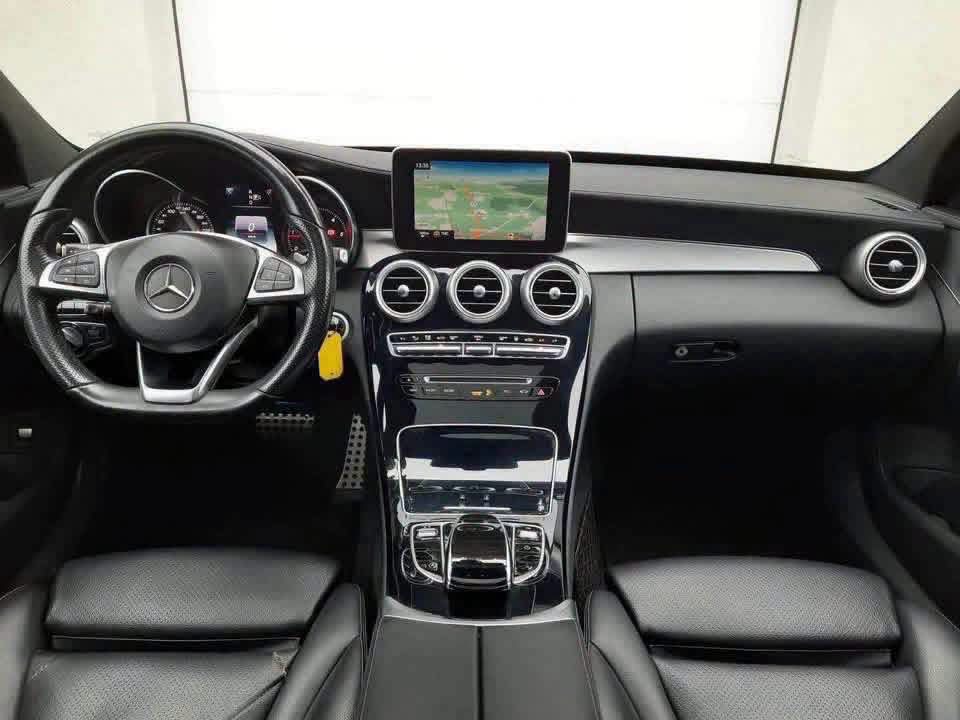 Mercedes-Benz C 250 d Limousine AMG Line, photo 7
