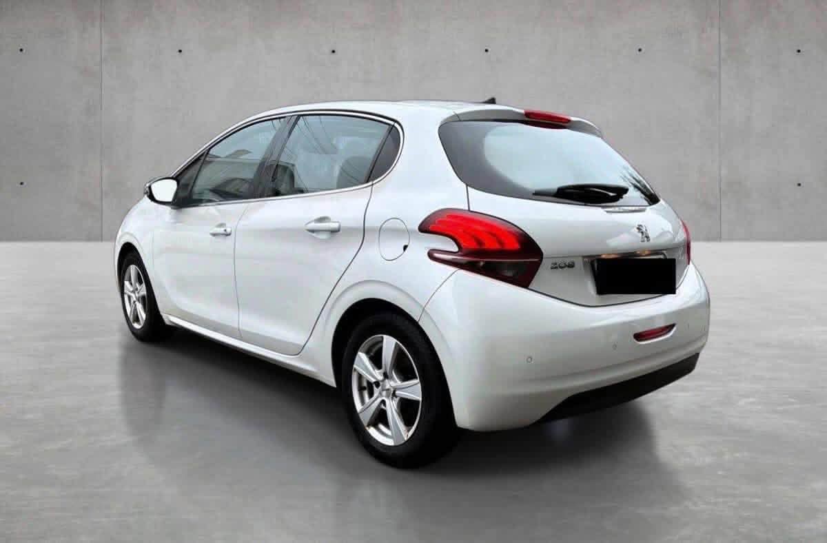 Peugeot 208, photo 5
