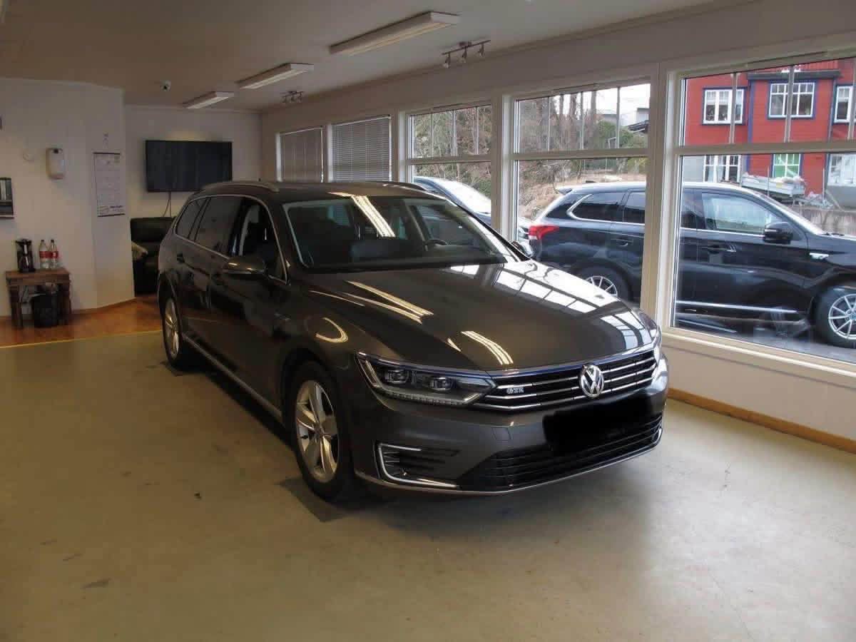 Volkswagen Passat, photo 3