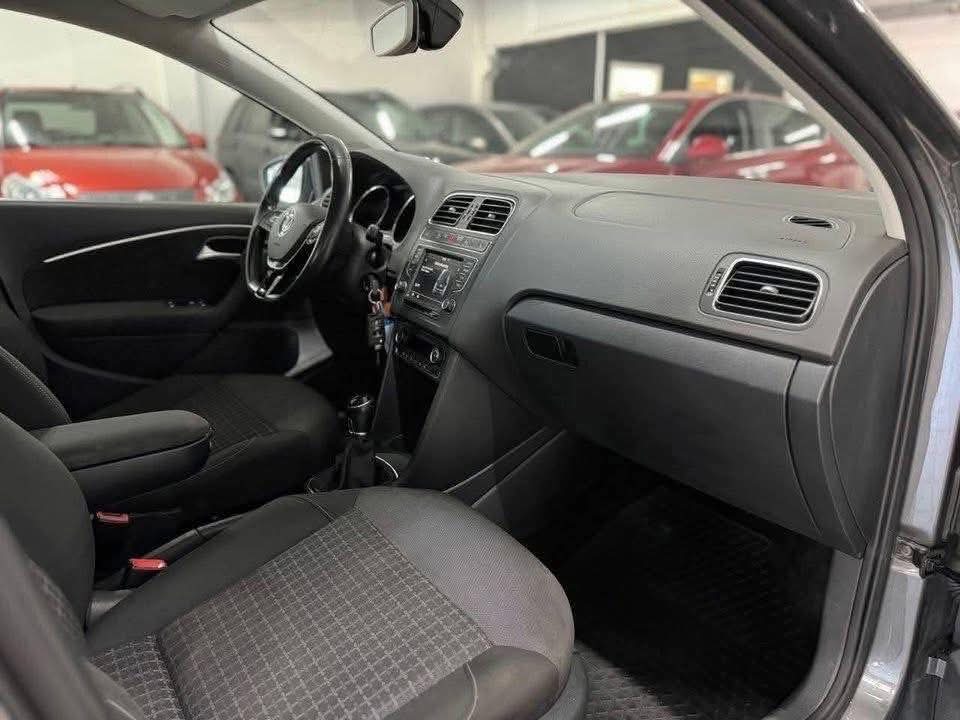 Volkswagen Polo 1.0, photo 8